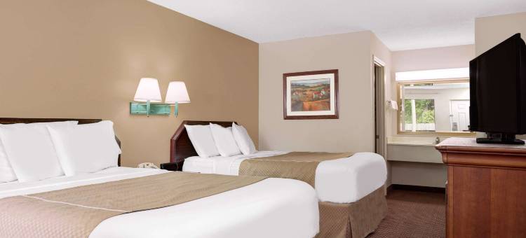 美肯I-475戴斯酒店(Days Inn by Wyndham Macon I-475)图片