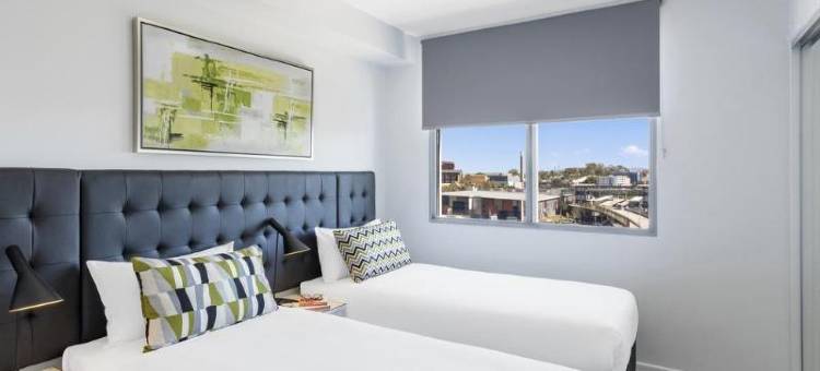 布里斯班乌龙戈巴盛橡套房酒店(Oaks Brisbane Woolloongabba Suites)图片