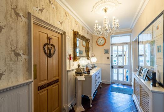 Holly Lodge Guest House with Free Off Site Health Club Hotel Overview