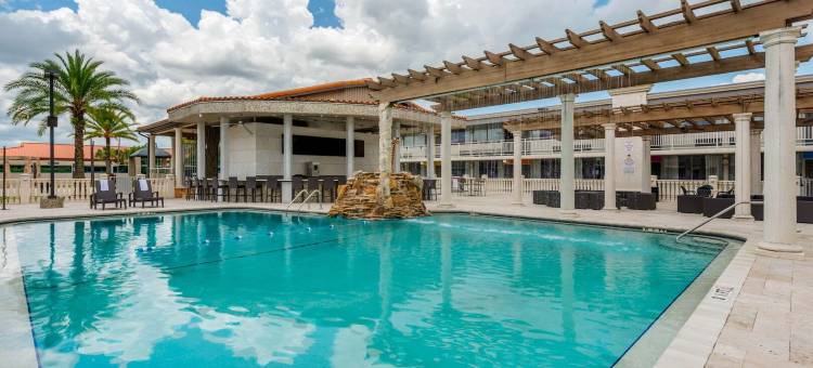 坦帕-布兰登品质酒店及会议中心(Quality Inn and Conference Center Tampa-Brandon)图片