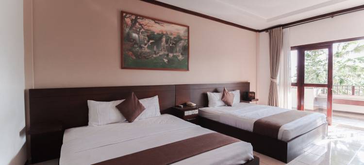 苏里亚肯卡纳海边酒店(Surya Kencana Seaside Hotel)图片