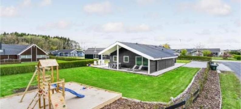 Stunning Home in Juelsminde with Wifi图片