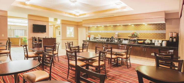 弗洛伦斯辛辛那提机场拉昆塔温德姆套房酒店(La Quinta Inn & Suites by Wyndham Cincinnati Airpt Florence)图片