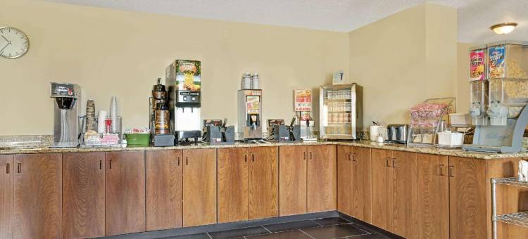 蒙蒂塞洛速8酒店(Super 8 by Wyndham Monticello)图片