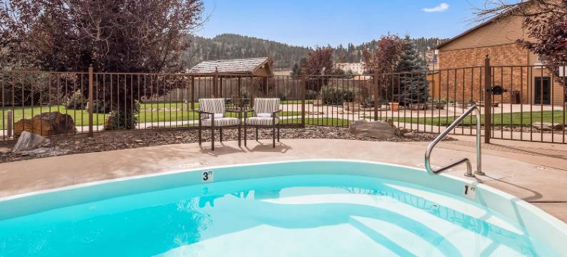 丝帕克贝斯特韦斯特套房酒店(Best Western Golden Spike Inn  Suites)图片