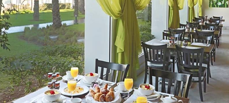 穆罕默迪耶阿凡提酒店(Avanti Mohammedia Hotel)图片