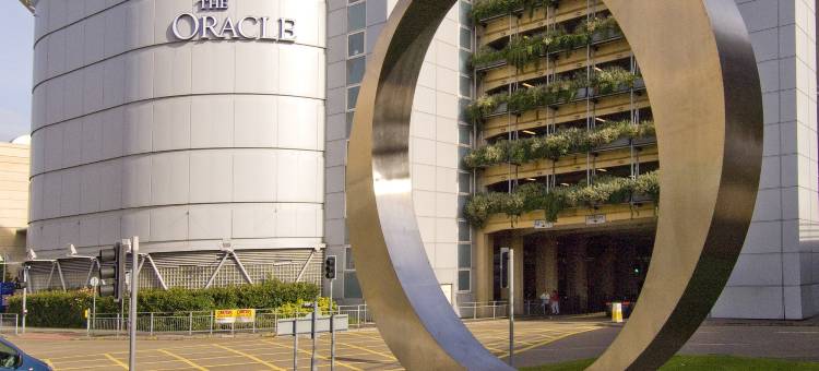 雷丁中心普瑞米尔酒店(Premier Inn Reading Central)图片