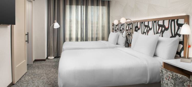 纽约皇后区春丘酒店(SpringHill Suites New York Queens)图片