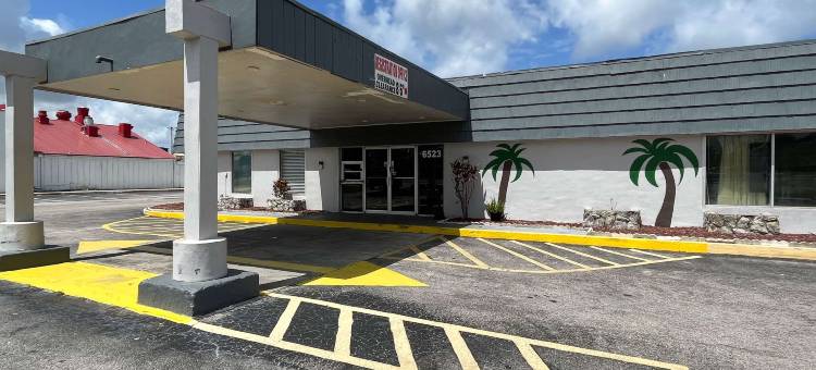 Motel 6 新港里奇，FL(Motel 6 New Port Richey, FL)图片