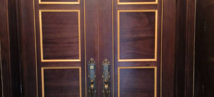 房东海景18度假别墅(鞍山路分店)图片