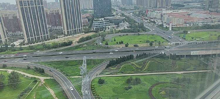 觅影万达欧尚花园民宿(连福街分店)图片