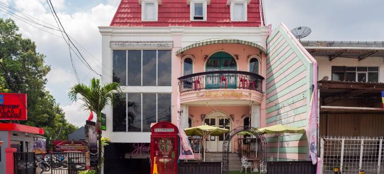 贾加卡尔萨城市景观酒店(Urbanview Hotel Jagakarsa by RedDoorz)图片