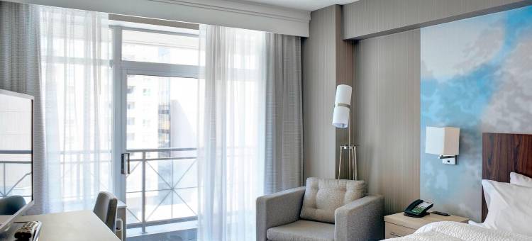 多伦多市中心万怡酒店(Courtyard Toronto Downtown)图片