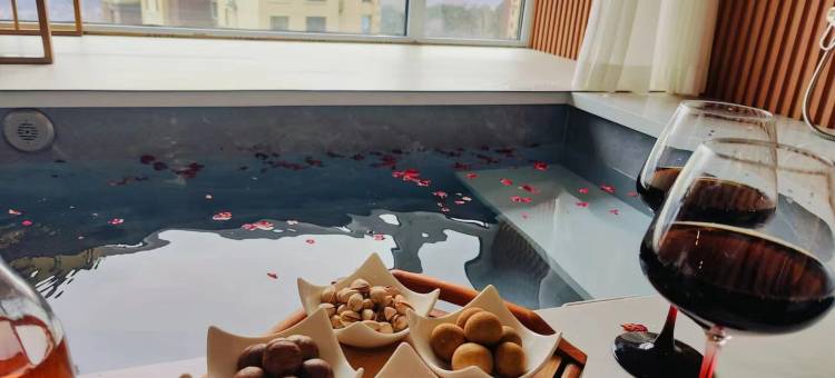 天著晨曦温泉民宿(小小线分店)图片