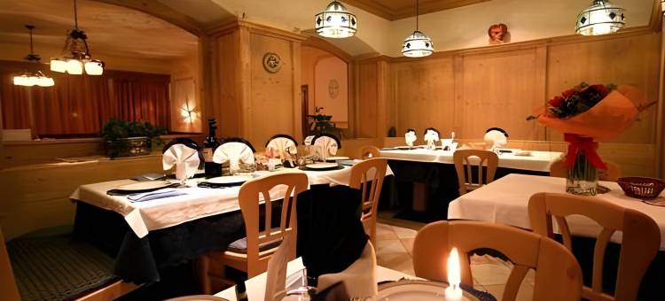 酸酒店(Suàn Hotel)图片
