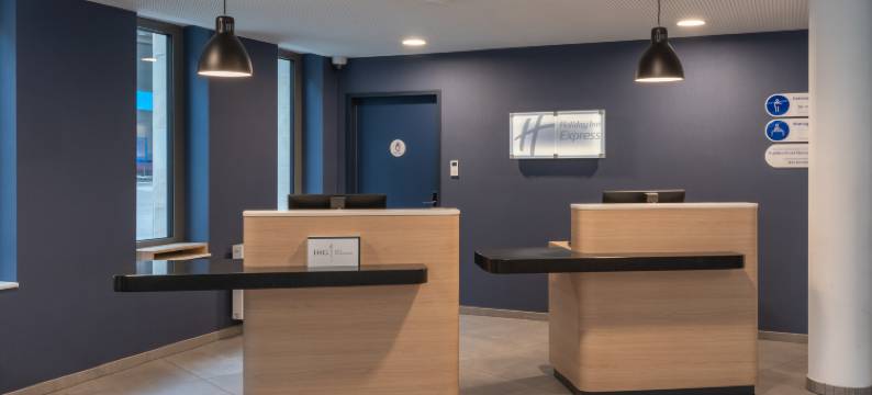 海尔布隆快捷假日酒店(Holiday Inn Express HEILBRONN by IHG)图片