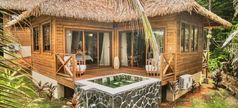 红蛙海滩岛屿度假村(Red Frog Beach Island Resort)图片