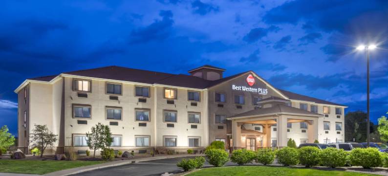 鹰岭贝斯特韦斯特优质套房酒店(Best Western Plus Eagleridge Inn  Suites)图片