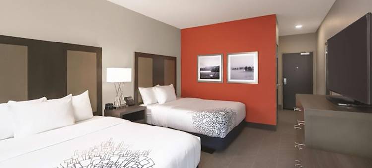 欧佩莱卡奥本拉昆塔温德姆套房酒店(La Quinta Inn & Suites by Wyndham Opelika Auburn)图片