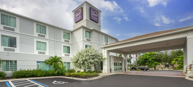 蓬塔戈尔达夏洛特港舒眠套房酒店(Sleep Inn & Suites Port Charlotte-Punta Gorda)图片