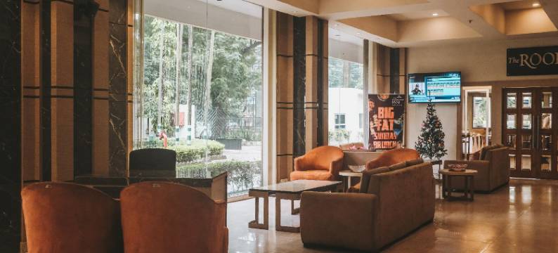 圣 Peerless 酒店多格布(Peerless Hotel Durgapur)图片