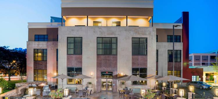 美国尼亚加拉瀑布万怡酒店(Courtyard Niagara Falls, USA)图片