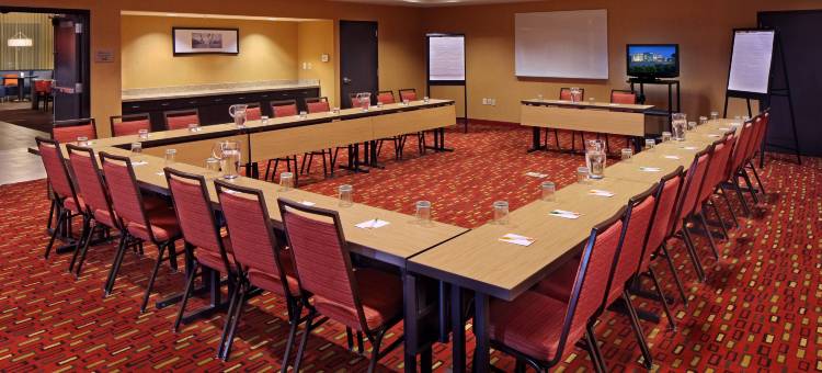 费城科茨维尔/埃克斯顿万豪万怡酒店(Courtyard Philadelphia Coatesville/Exton)图片