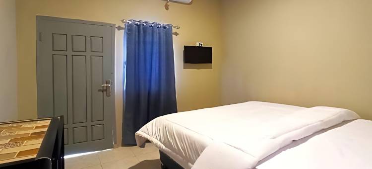 红多兹酒店-近楠榜梅德卡地铁塔曼(RedDoorz Near Taman Merdeka Metro Lampung)图片