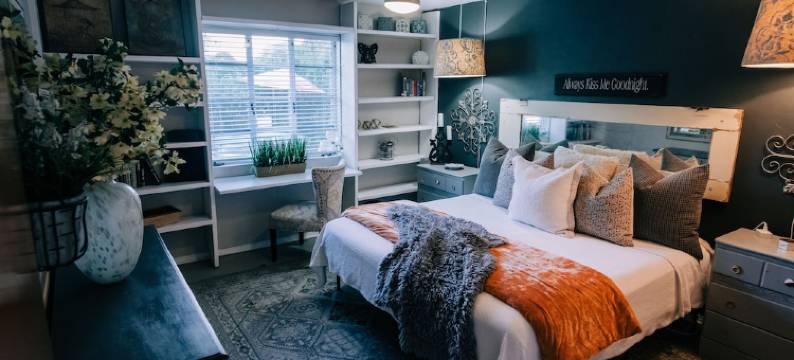 Biltmore Area Cottage w/Stock Tank Pool图片