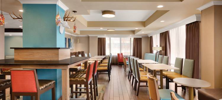 亚特兰大-巴克海特欢朋酒店(Hampton Inn Atlanta-Buckhead)图片
