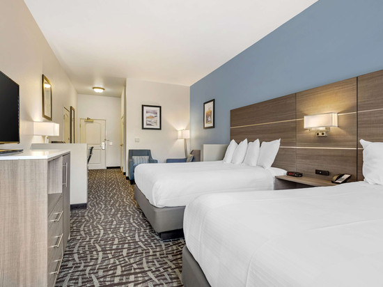 普勒斯埃尔西诺湖贝斯特韦斯特优质套房酒店