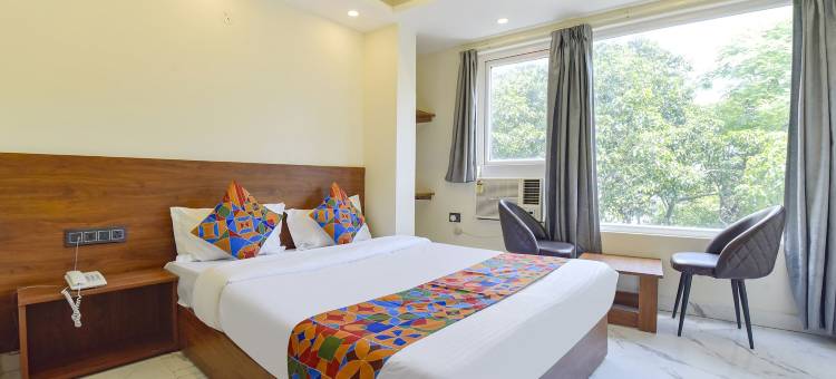 U V 酒店(FabHotel UV)图片