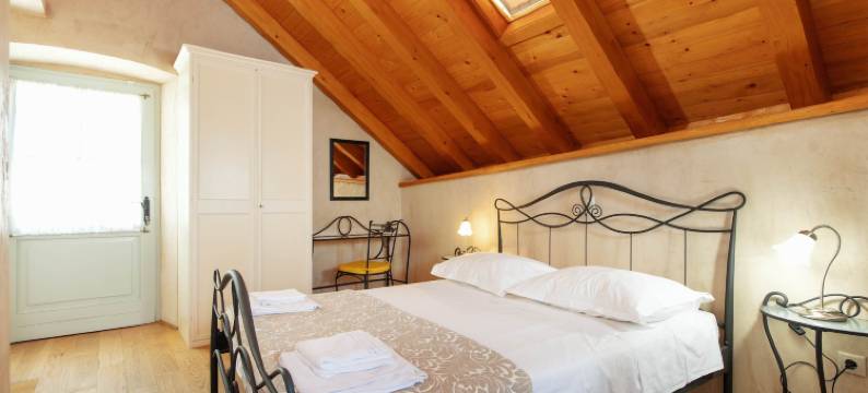 妈妈别墅(Villa Mama - Traditional Apartments in Omis, Free Parking)图片