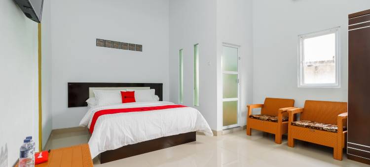 红多兹伊斯兰酒店-近巨港塞基新邦(RedDoorz Syariah Near Simpang Sekip Palembang)图片