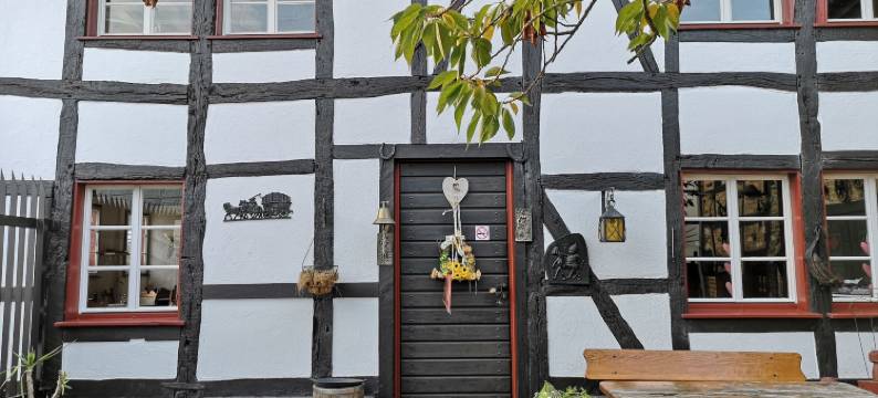 菲里恩霍夫施米克拉特酒店(Ferienhof Schmickerath)图片