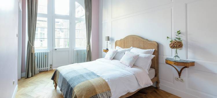 博洛涅弗勒梅尔(The Stay Well)图片