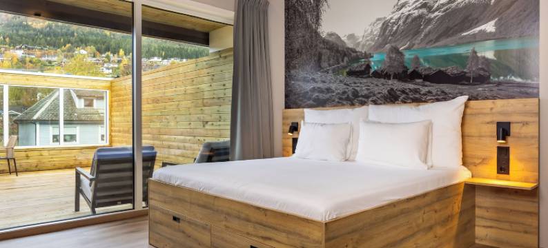 斯特林屋 - 酒店和公寓(Stryn House Hotel)图片