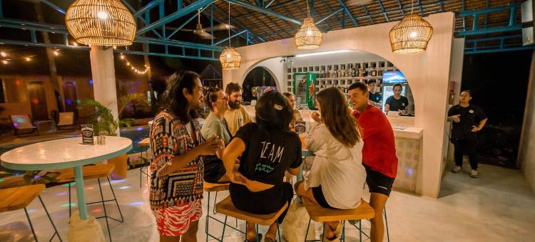 邦劳疯猴酒店(Mad Monkey Panglao)图片
