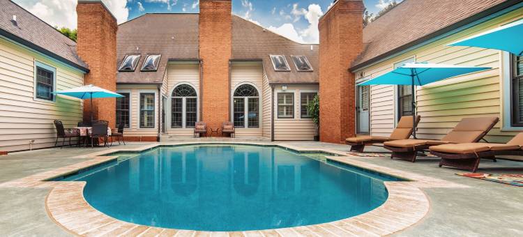 普莱森顿庭院民宿(Pleasanton Courtyard B&B)图片