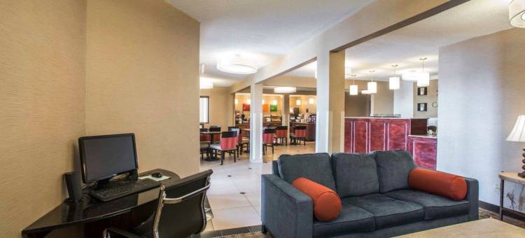 哥伦比亚布恩维尔凯艺套房酒店(Quality Inn & Suites Boonville - Columbia)图片