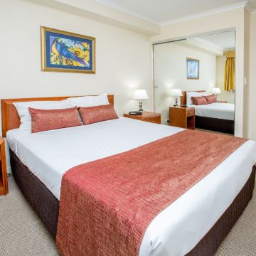 斯普林伍德钟楼公寓酒店(Springwood Tower Apartment Hotel)图片