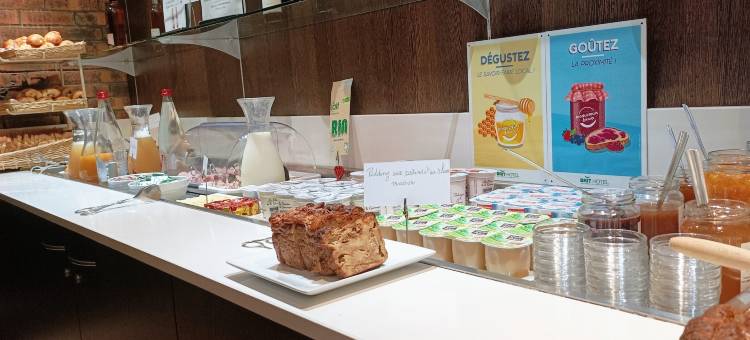 蟠龙普瓦捷布里特酒店(Brit Hotel Poitiers Beaulieu)图片