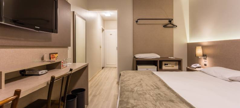 法洛尔达伊拉酒店(Hotel Farol da Ilha)图片