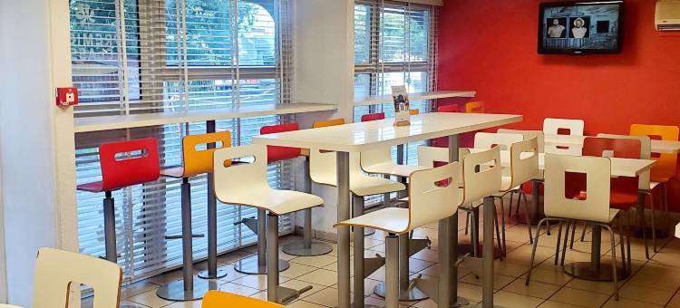 维勒纳沃多农波尔多别墅(Premiere Classe Bordeaux Sud - Villenave d'Ornon)图片