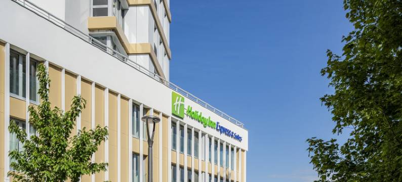 洲际酒店集团旗下的兰斯韦斯勒河畔智选假日酒店(Holiday Inn Express & Suites REIMS - RIVES DE VESLE by IHG)图片