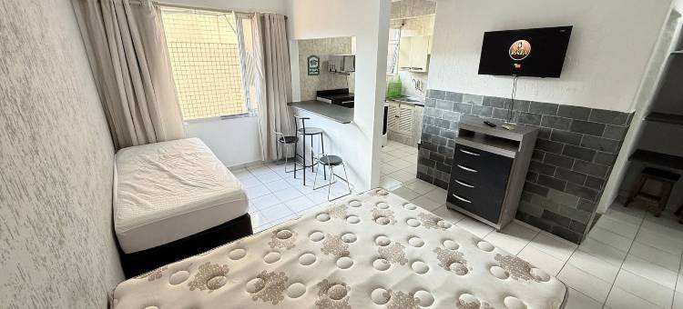 脚踏沙滩堡垒角(Pé na Areia Canto do Forte)图片