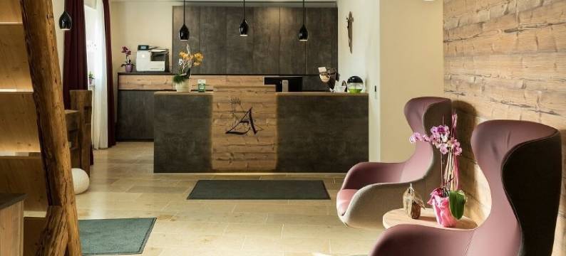 阿德勒兰德酒店(Landhotel Zum Adler)图片