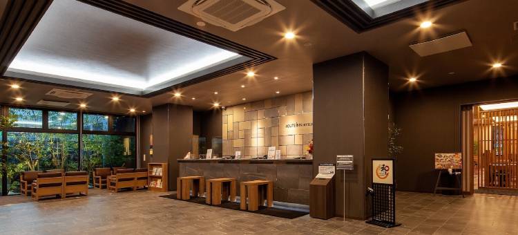 露樱酒店三次站前店(HOTEL ROUTE INN MIYOSHI EKIMAE)图片