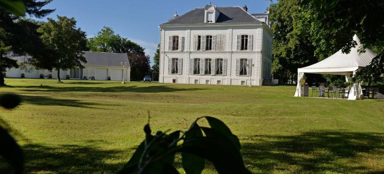 谢塔尔毕列特酒店(Logis - Hostellerie le Chatel Nangis)图片