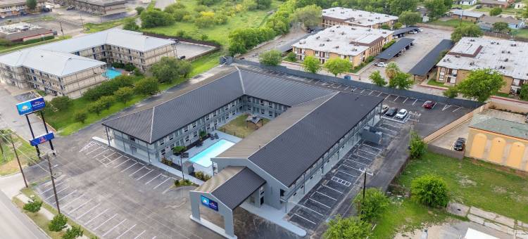 温德姆圣安东尼奥拉克兰空军基地附近戴斯酒店(Days Inn by Wyndham San Antonio Near Lackland AFB)图片